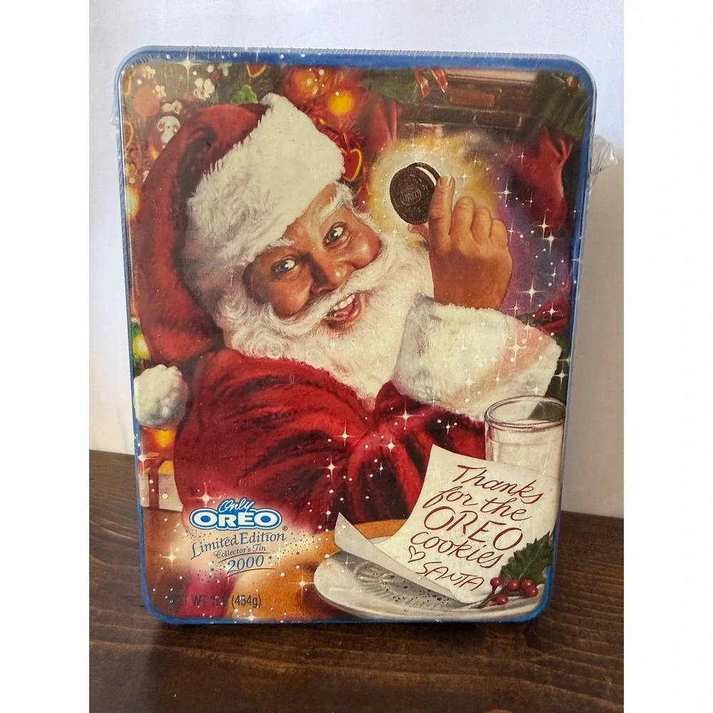 Vintage Oreo Limited Edition 2000 Christmas Santa Collector Tin Factory Sealed